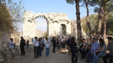Müze Müdürleri Anavarza Antik Kenti'nde