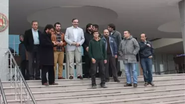 Atatürk'e Hakaret Eden Öğretmenin İlk Duruşması Yapıldı