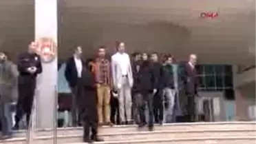 Atatürk'e Hakaret Ettiği İddia Edilen Öğretmen Yargılanıyor