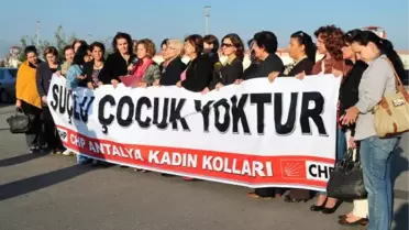 CHP'li Kadınlar: Cezaevlerinde Çocuk Feryadı Duymak İstemiyoruz