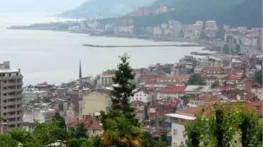 Dolgu Alanı Üstündeki Rize'de Çökme Tehlikesi