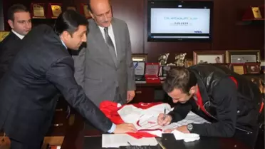 Elazığspor Teknik Direktörü Buruk'tan Başkan Selmanoğlu'na Ziyaret