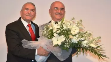 Esogü'de Prof. Dr. M. Cem Keçik İçin Emeklilik Töreni