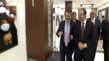 Hacıların 'İslam'ın Yüzleri' Fotoğraf Sergisi Açıldı