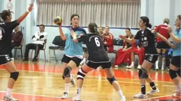 Hentbol: Bayanlar Süper Ligi