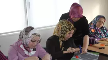 Akyazı Sosyal Gelişim Merkezi Engelleri Kaldırıyor