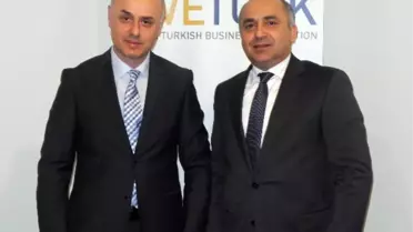 Azeri Büyükelçi İsveç'te Swetürk'ü Ziyaret Etti
