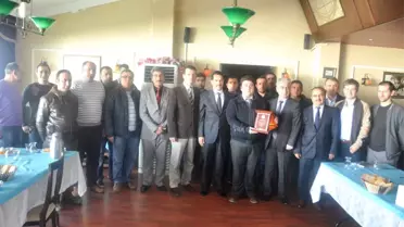 Dilovası Belediye Başkanı Cemil Yaman'dan Teşekkür Plaketi