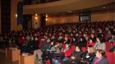 'Çocuk ve Aile İletişimi' Konulu Seminer Düzenlendi