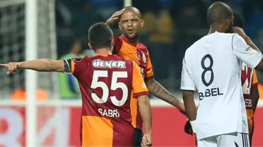 Kaptana Fırça Attı