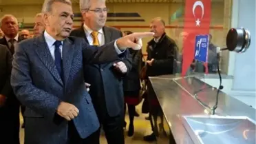 Kırmızı Bayrak Türkiye'de İlk Kez İzmir'de