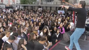 Konak Liselerinde Festival Rüzgarı