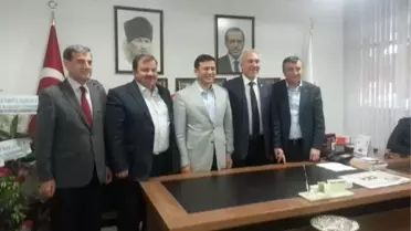 Saraçoğlu'na Tebrik Ziyareti