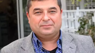 Akçakale Sokaklarının 'Rıza Baba'sı