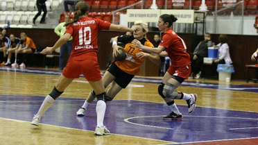 Ege Perla Konak Belediyespor: 25 - Maltepe Belediyesi Gençlik Spor: 27