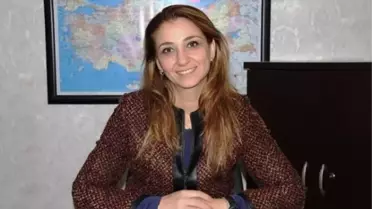 Karabağlar'a Hizmet İçin Siyasete Atıldı