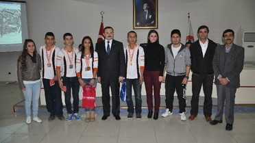 Oryantiring'de Derece Yapan Sporculara Ergene'den Ödül