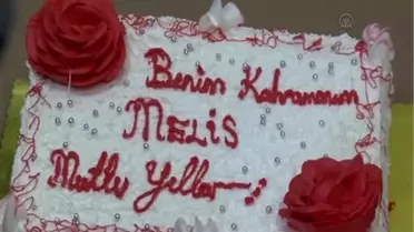 Lösemi hastası Melis'e doğum günü kutlaması