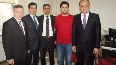 Tahsin Babaş'tan Belediyeye Ziyaret