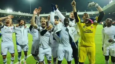 Fenerbahçe Şampiyonluğa Kenetlendi