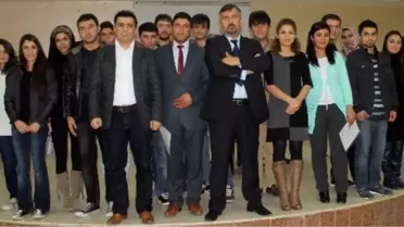 Fakülte Öğrencilerine 'Sınav Kaygısıyla Başa Çıkma' Semineri