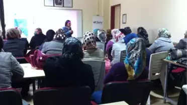 Kursiyerlere Kadın Sağlığı Semineri