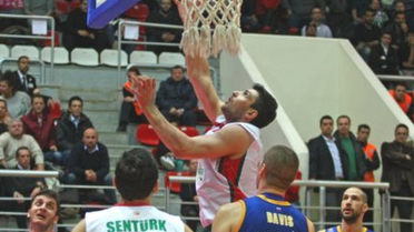 Pınar Karşıyaka: 76 Khimki: 95