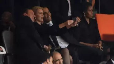 Obama, Cameron ve Thorning Schmidt'ten Tartışmalı Poz