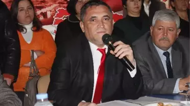 Selçuk'ta Mhp, Adayını Miting Havasında Tanıttı