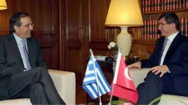 Davutoğlu-Samaras Görüşmesi Başladı