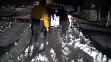 Hasta bebeğin imdadına Kaymakam yetişti -