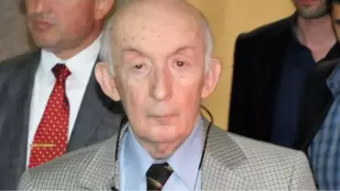 Teoman Koman Vefat Etti