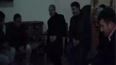 Vali Büyükersoy, gece köy yollarında incelemelerde bulundu -