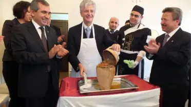 Avusturya Büyükelçisi: 50 Yıl Önce Türk Göçmenlerin Birkaç Yıl Çalışıp Dönecekleri Düşünülmüştü