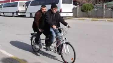 Bisikletle Yola Çıkan Görme Engelli Bursa'ya Ulaştı