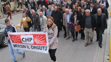 CHP'liler İsmet İnönü'yü Andı