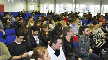 İzmir Üniversitesi'nde 'Sinema, Medya ve Toplumsal Değişim' Konferansı