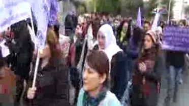 Kadınlar, Cinayetlere 'Dur' Demek İçin Yürüdü