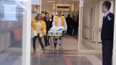 Siverek'te Minibüs Dereye Uçtu: 16 Yaralı