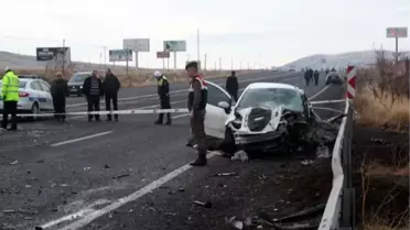 Nevşehir'de 2 Otomobil Çarpıştı: 1 Ölü, 3 Yaralı