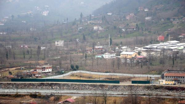 Arhavi'de HES'e Onay Çıktı, Mahalle Bariyerle Çevrildi