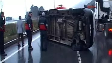 İşçi Servisi Devrildi 7 Yaralı