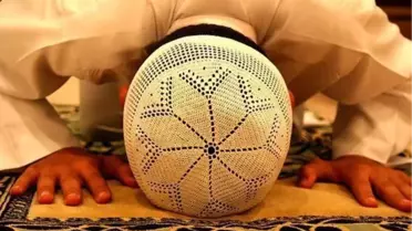 Adob'dan Yunanistan'ın AB Dönem Başkanlığına Korserli Kutlama