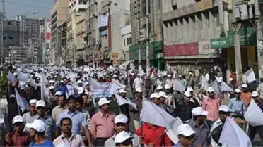 Bangladeş'teki Süresiz Yol Kapatma Eylemi