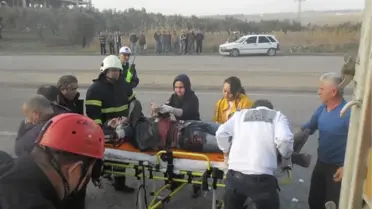 Kamyona Çarpan Aracın Sürücüsü Hayatını Kaybetti