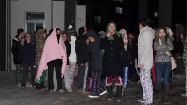 Bingöl'de Öğrencilerden Kalorifer Eylemi