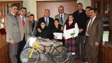 Güvenilir Gıda Resim Yarışması'nda Dereceye Girenler Ödüllendirildi