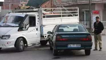 Ayvalık'ta Kaza: 2 Yaralı