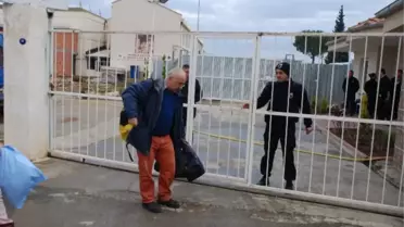 Nişanyan'ın Kitap Bağışına Onay Çıkmadı