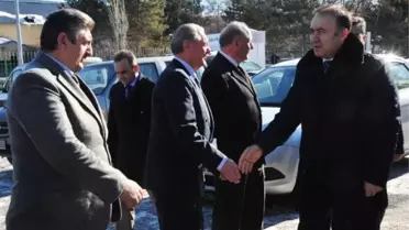 Erzurum Valisi Altıparmak, Müdürlükleri Ziyaret Etti